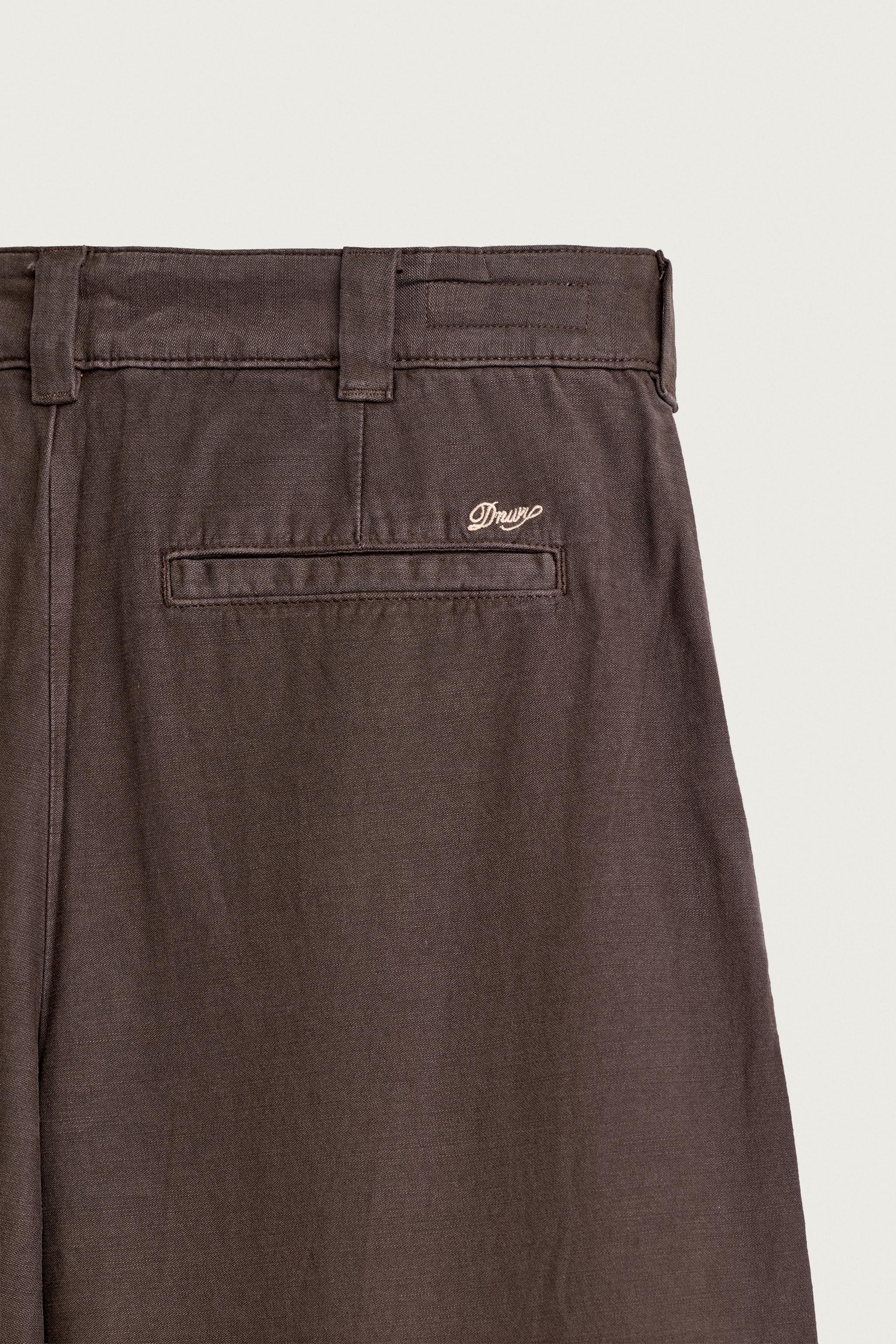 PANTALON CHINO RELAXED FIT À PLIS